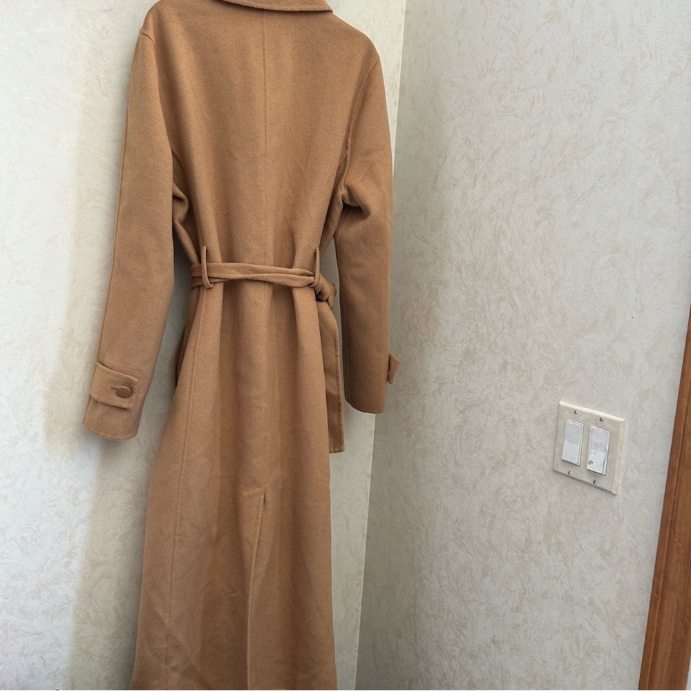 Timeless chic! Reiss Emile Wool Blend Belted Blindseam Coat in Camel size 10 - Picture 13 of 13